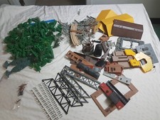 HO Scale Vintage Trains  Accessories - trees buildings bridges Parts / Repair