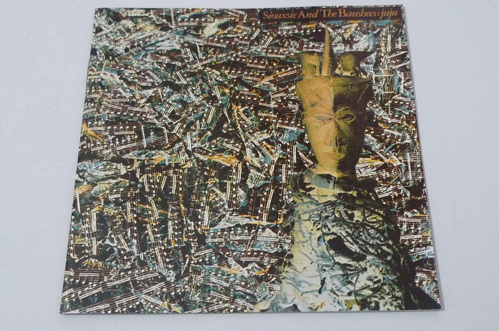 Foto 1 di 2