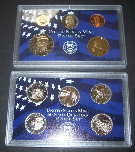 2002 United States Mint Proof Coin Set - Picture 2 of 3
