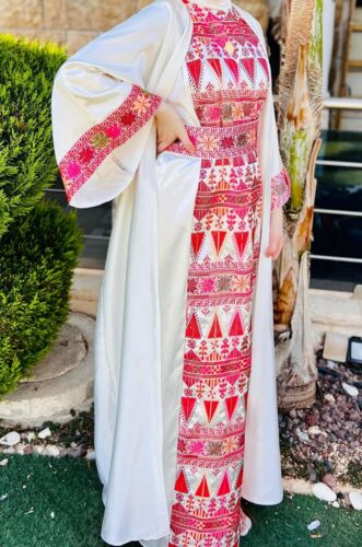 Women Palestinian Embroidered Satin Dress Traditional Heritage Tatreez with Robe - Picture 4 of 10