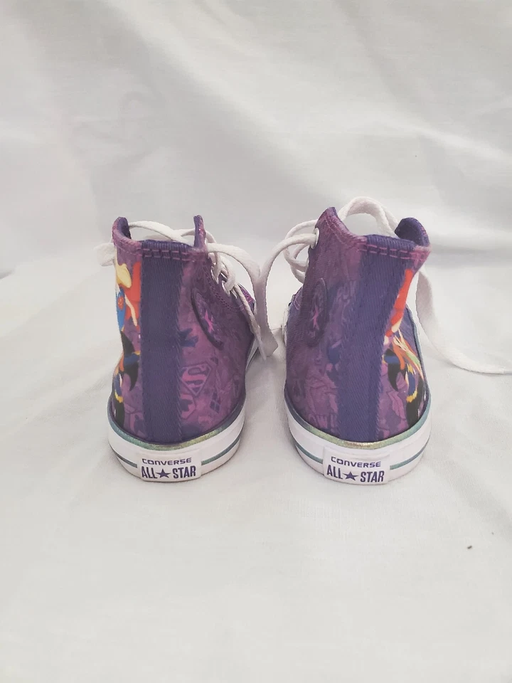 Zapatos informales Converse Infantiles Niñas Hi Top DC Superhéroes Púrpura Talla US 8 EU 24 Foto 4 de 4