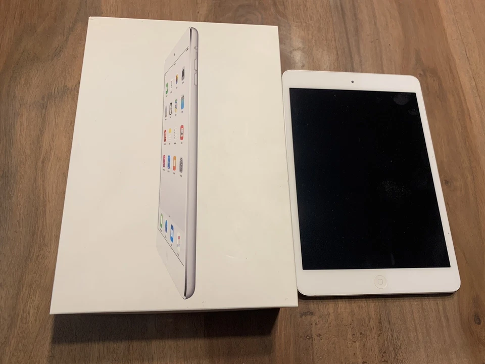 Apple iPad mini 2 · 32GB · Wi-Fi, photo 2 sur 2