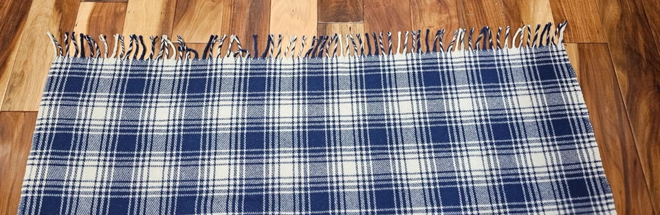 Manta a cuadros 100 % lana Eddie Bauer Home con flecos tartán 50x62 azul/blanco Foto 4 de 4