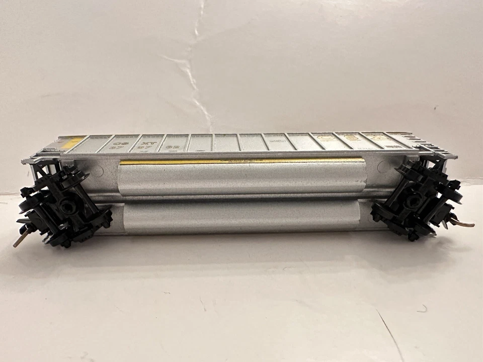LBF Company N Scale CSXT Hopper Silver Freight Car - Image 3 of 4