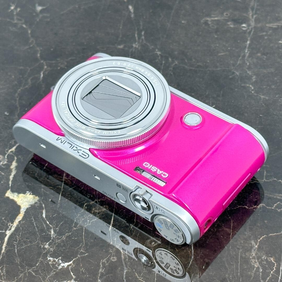CASIO EXILIM EX-ZR3200 HIGH SPEED Compact Digital Camera