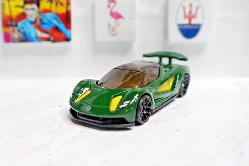 LOTE DE 5 - 2022 HOT WHEELS #229 HW Exotics LOTUS EVIJA Verde NUEVOS MODELOS Foto 2 de 4