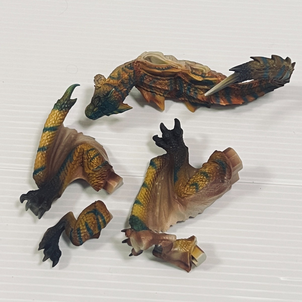 Monster Hunter Figure DX Statue Model Monsters 2 Tigrex PVC