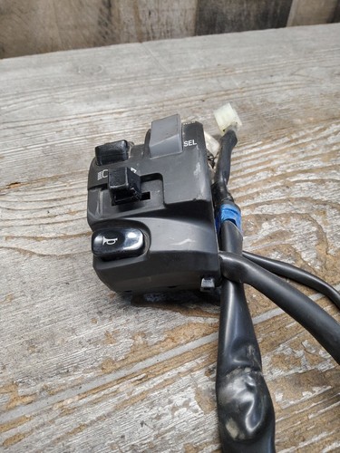 2025 25 22-25 Yamaha YZF-R7 YZFR7 Left Side Handlebar Controls Switches - Picture 3 of 11