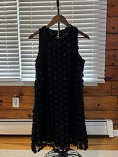 Nine West Women's Black Shift Dress -  Textured Floral Sequin Pattern - SZ S 