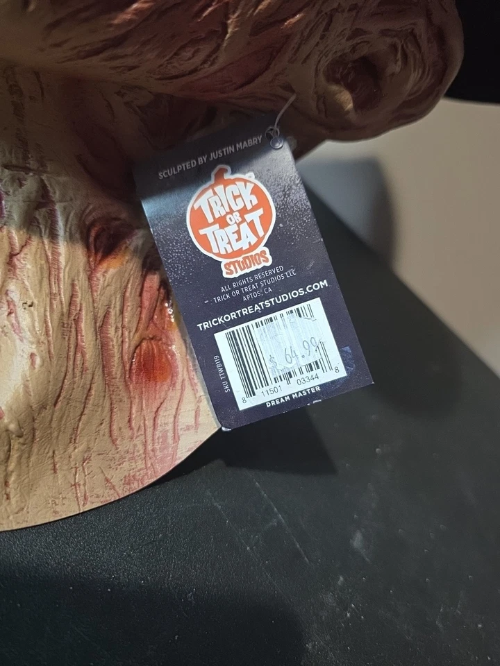 Trick or Treat Studios Deluxe Freddy Krueger Mask with Fedora Hat (I-TTWB120) - Image 2 of 4