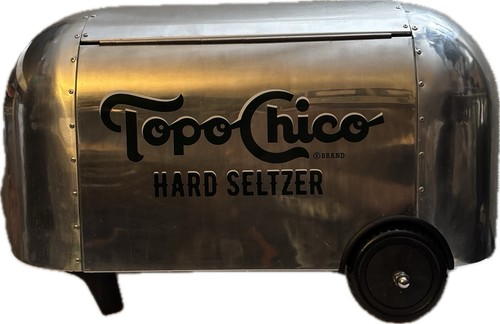 Topo Chico Hard Seltzer Silver Airstream Cooler Ice Chest Wheels WORKS READ RARE