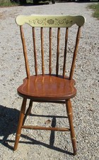 Antique or vintage step-down Windsor-style side chair.