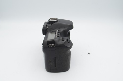 Canon EOS 50D DSLR Camera Body {15.1MP} with Battery & Charger - Picture 3 of 7