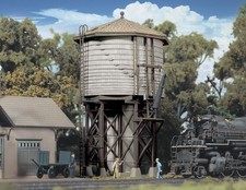 Walthers Cornerstone Series Kit HO Scale Wood Water Tank Gray