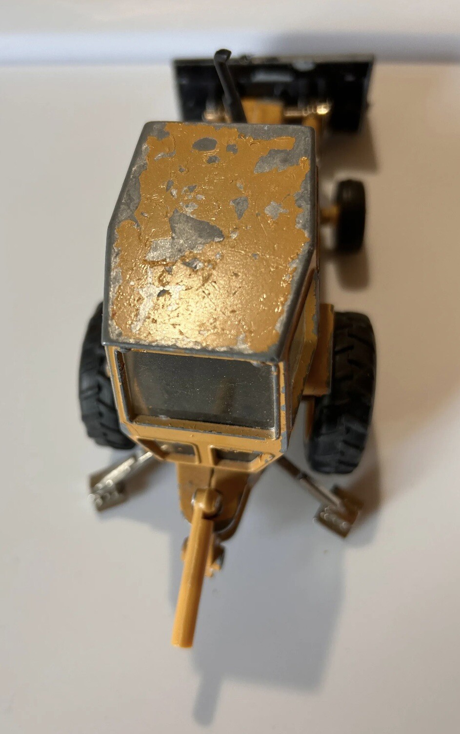 Picture 4 of 8