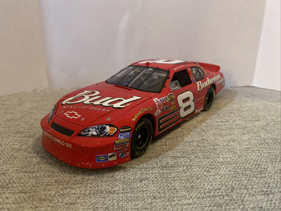 Monte Carlo SS 2007~Dale Earnhardt Jr~#8 Budweiser~1:24 Adult Collect CX8721BDEG Foto 4 de 4