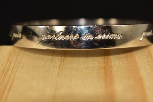 KATE SPADE SILVER " BEST FRIENDS FOREVER " CUFF BANGLE BRACELET - Picture 4 of 9