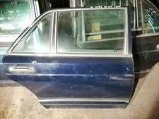 Mercedes W126 S KLASSE Tür HINTEN RECHTS LANG VERSION Mercedes W126 S KLASSE Tür HINTEN RECHTS LANG VERSION