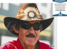 RICHARD PETTY SIGNED 8x10 PHOTO C KING NASCAR 43 RACE LEGEND BECKETT BAS COA