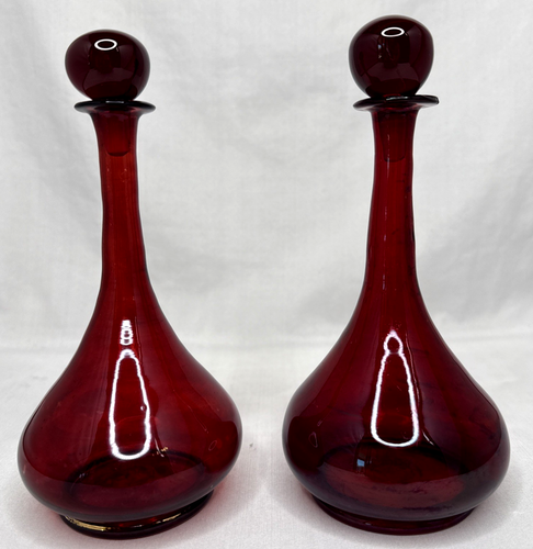 Botellas de vidrio de arándano rojo rubí bohemio con tapones - Imagen 2 de 13