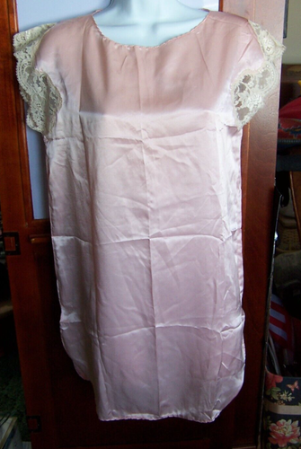 Pink Lace Nightgown Shortie VTG Papillon by Paula Carbone AKA VICTORIA SECRET