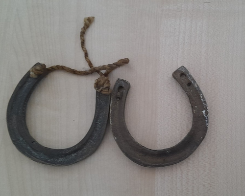 Two Vintage Miniature Brass Horseshoes - Picture 2 of 4