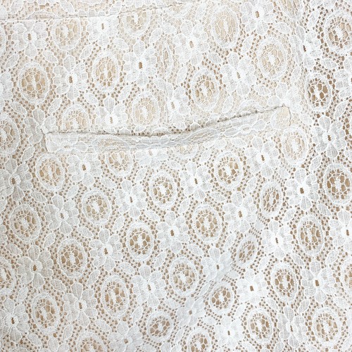 Women LC Lauren Conrad Crochet Lace Shorts Zip Fly Fully Lined $50 Sz 2 - Picture 6 of 10