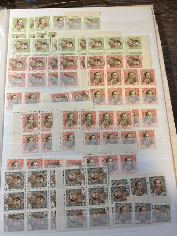 Iraq Dealer Lot Scott 102-109 MNH Set (x30)