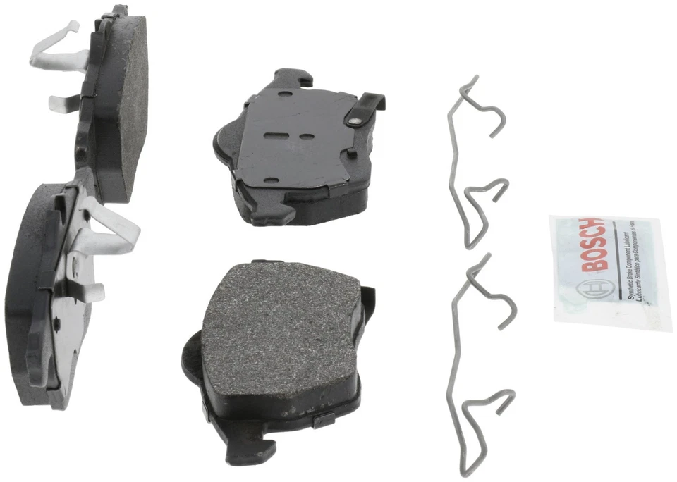 Комплект передних дисковых тормозных колодок Bosch BP819 для 99–09 Saab 9–5 9–3 Saturn L300 L200 - Изображение 4 из 4