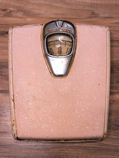 Detecto Bathroom Scale - Vintage 1950s Pink Bubble Bathroom Scale Mid Century
