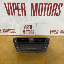 Citroen C4 Picasso Dash Air Vent Centre Hazard Switch 303845 2006-2013 R372 Citroen C4 Picasso Dash Air Vent Centre Hazard Switch 303845 2006-2013 R372