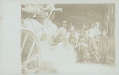Ansichtskarte Foto-PK wohl Hornberg Lokomotive Personen