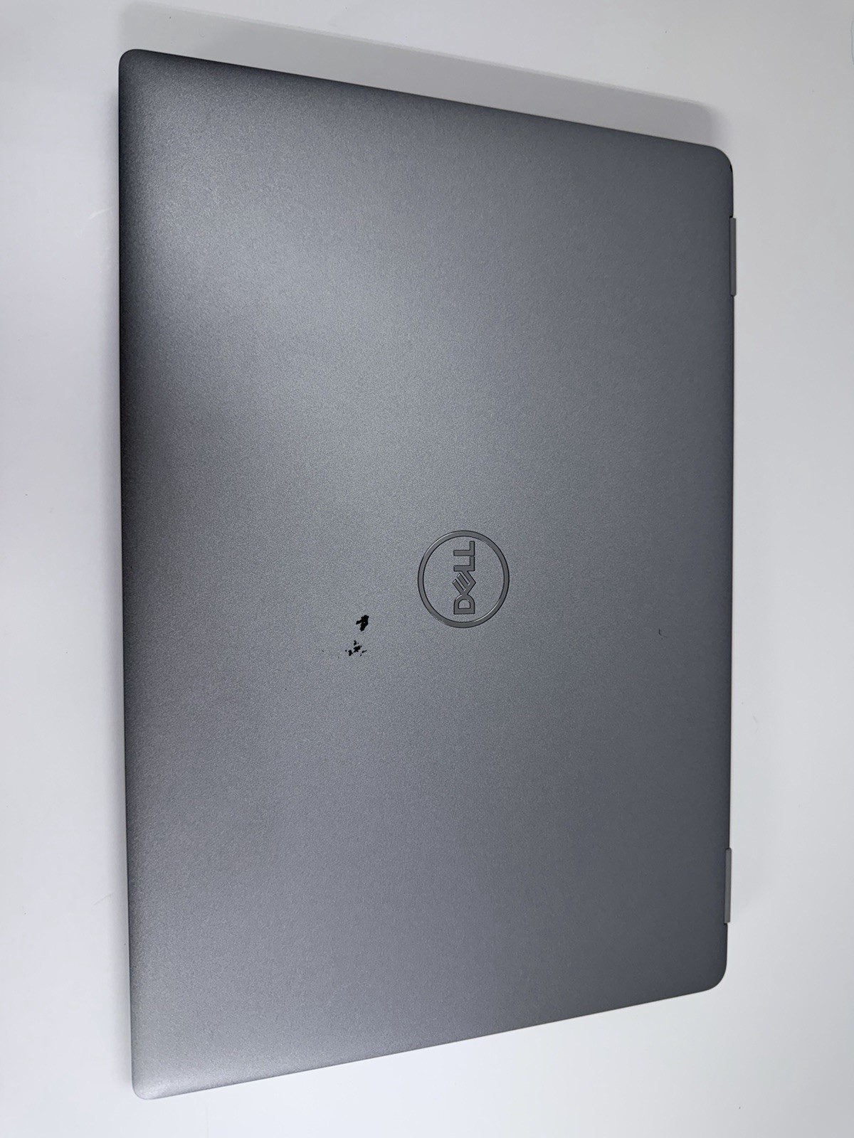 Dell Latitude 5330, 13.3-Inch Laptop, with Intel Core i7-1265U, 512 GB M.2 NVMe, Windows 11 Home