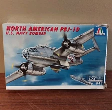 Italeri North American PBJ-1D U.S. Navy Bomber 1/72 Kit No 043 