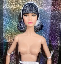 New Nude Doll w/Lower Legs & Stand Integrity Toys Poppy Parker Miss Independence