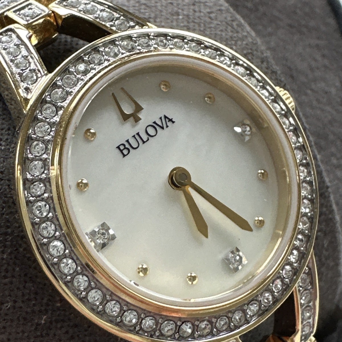 Bulova Lady TT #98L53 Bulova 96R253 - Classic Sutton Dress Diamonds Watch  main image 2