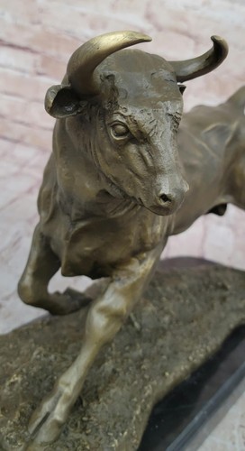 Massive Bronzeskulptur eines Stiers Marmorsockel Abstrakt Art Deco Figur Figure - Bild 7 von 10