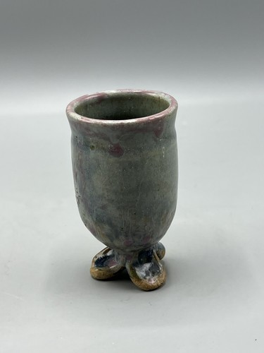 Studio Art Potery Three Footed Egg Cup Handmade Glazed Egg Cup - Picture 4 of 9