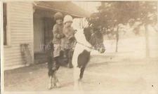 FOUND FAMILY PHOTOGRAPH Black  + White VINTAGE Original  45 53 M