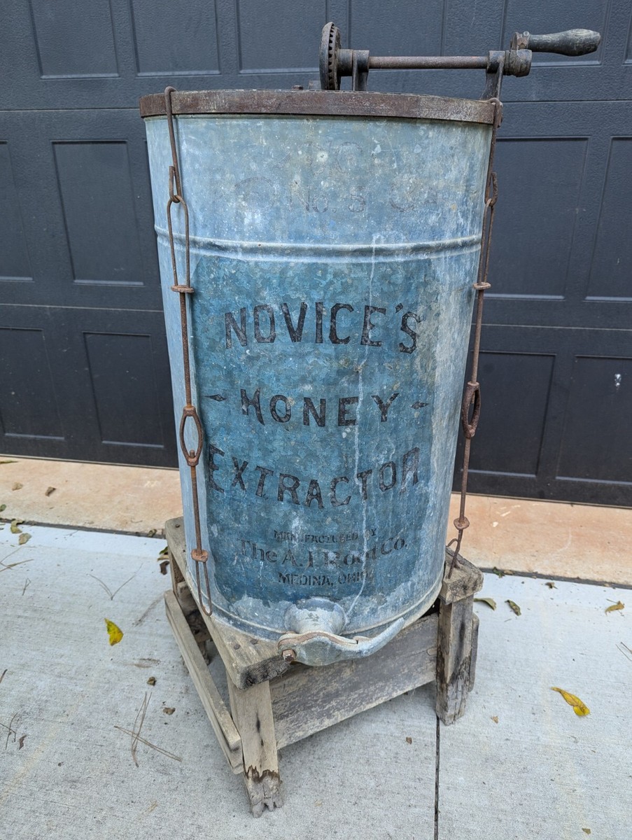 Antique A.I. Root Co. Novice Honey Extractor Spinner North