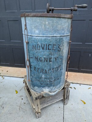 Antique A.I. Root Co. Novice Honey Extractor Spinner North