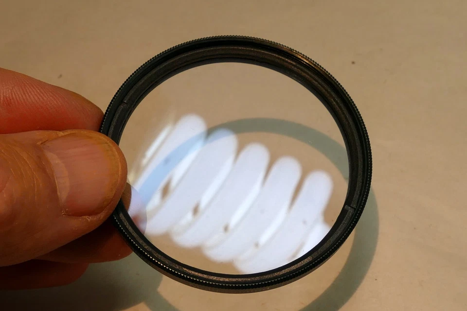 Polaroid 52mm UV Clear Filter Multi-Coated - Image 4 of 4