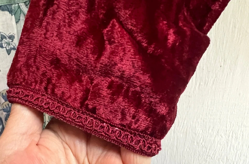 Jaqueta de veludo top OS rubi floral bordada veludo decote redondo botões - Imagem 4 de 4