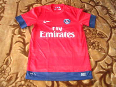 Maillot PSG Extérieur Rouge 2012/13 – Nike, Taille S (neuf Avec Défauts)