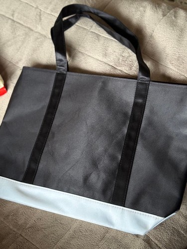 CHANEL BEAUTE Borsa Tote Nera Bianca Fibra Sintetica Donna Moda Auth - Foto 18 di 24