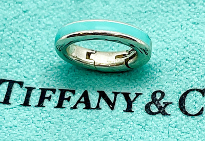 Tiffany & Co. Blue Enamel Oval Clasping Link Jump Ring Charm Extender Silver
