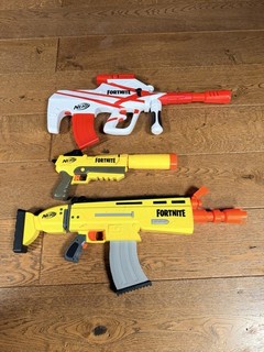 Fortnite Nerf AR L Motorised Blaster B AR Motorised SP L Pistol