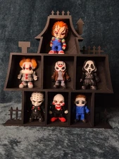 3D Printed Haunted House with Chucky, Pennywise, Jason, Michael Myers & More