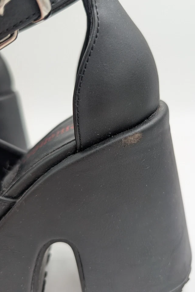 Demonia CAMEL-103 5" Chunky Heel 3" Platform Eyelet T-Strap Size 6 Black - Image 4 of 4