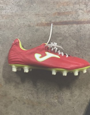 Joma Total Fit Soccer Cleats Size 8 Used But In Good Condition ￼